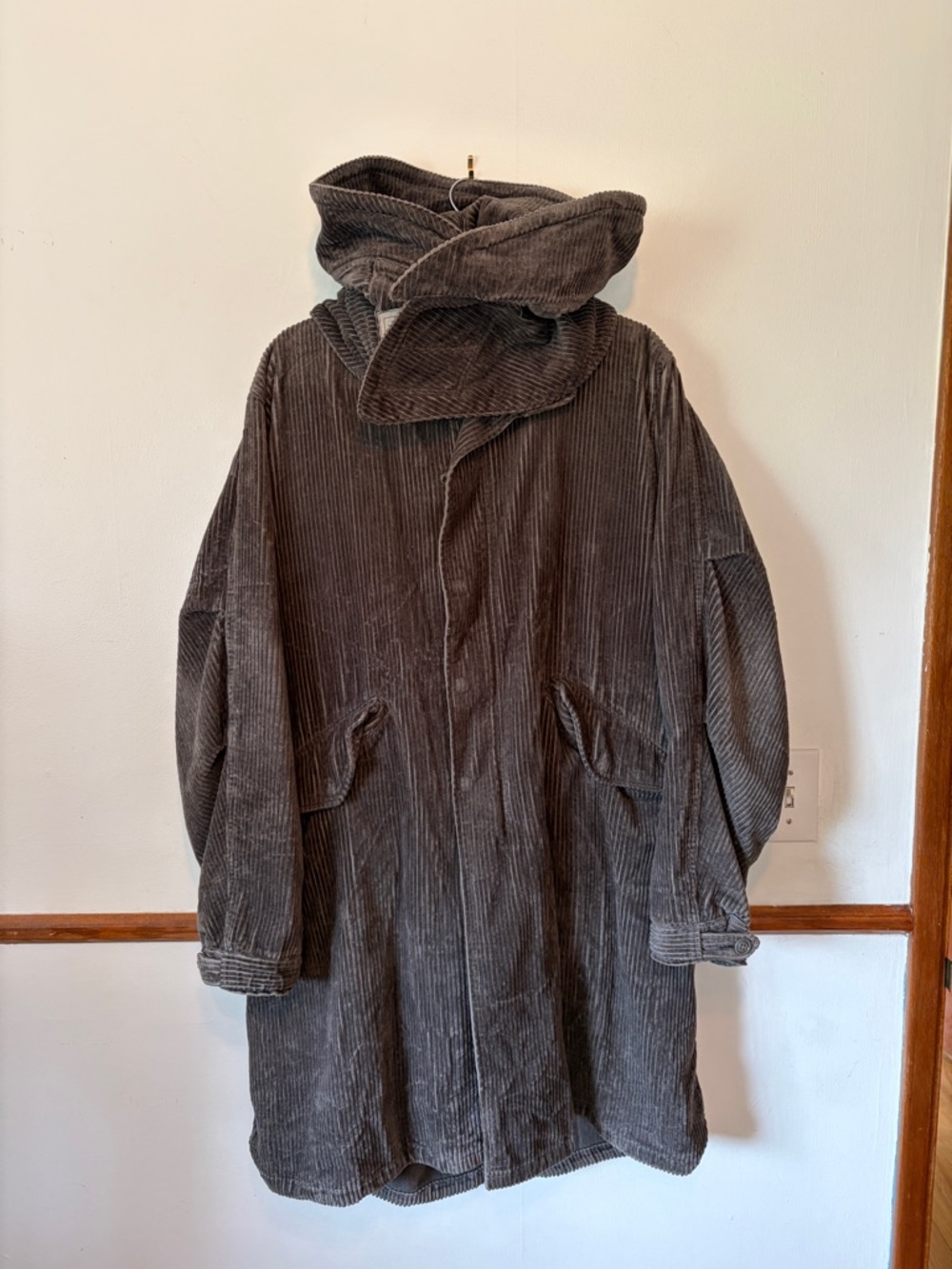 Maiden Noir Corduroy parka